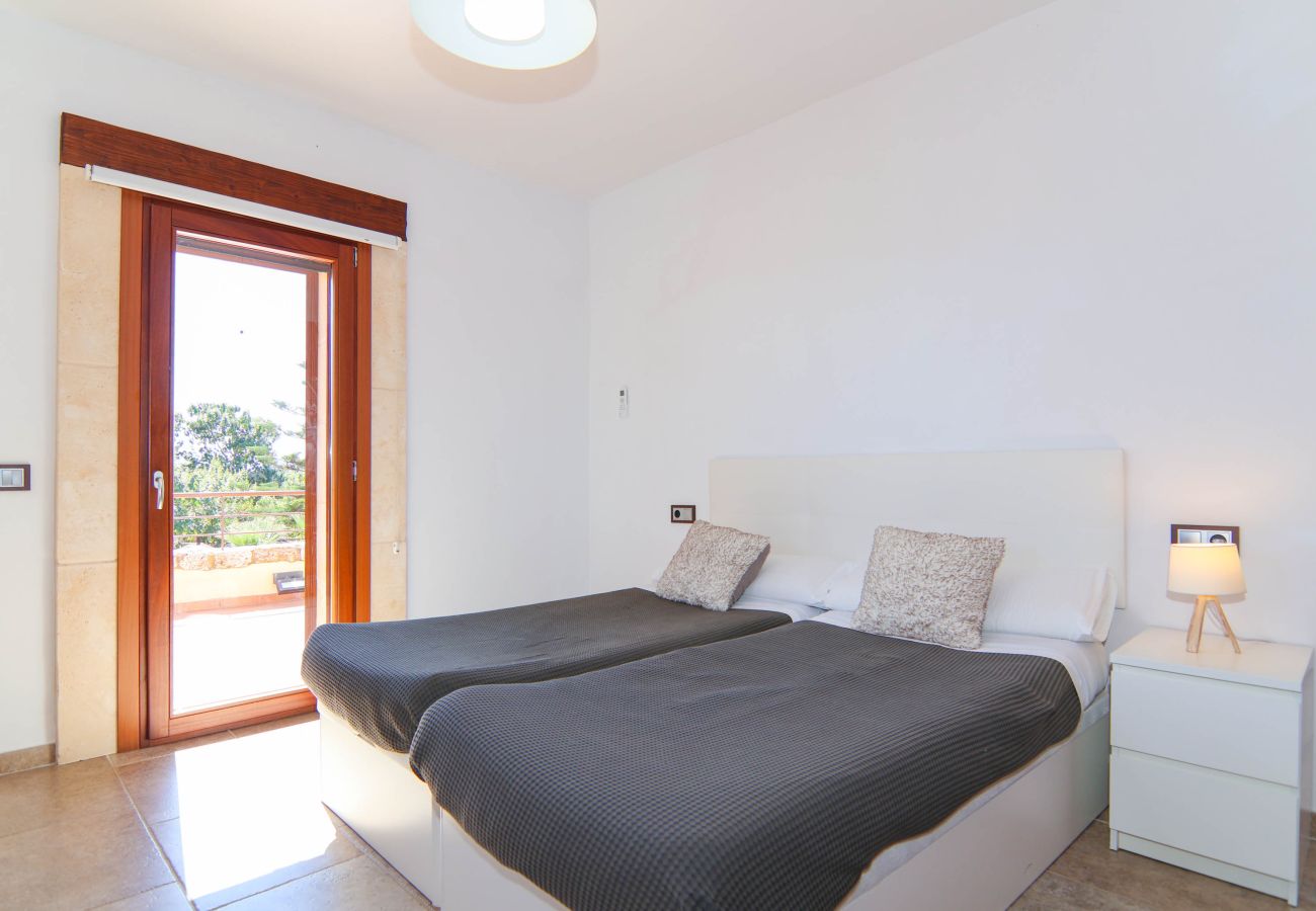 Finca en Sa Pobla - 140 Villa Son Ferragut VT/2073  by Mallorca Charm