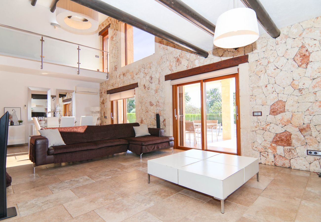 Finca en Sa Pobla - 140 Villa Son Ferragut VT/2073  by Mallorca Charm