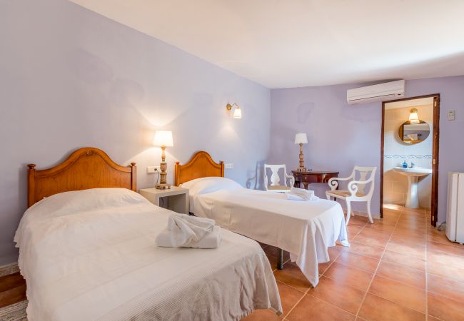 Villa en Porreres - Finca La Encina Villa en Porreres - Finca La Encina