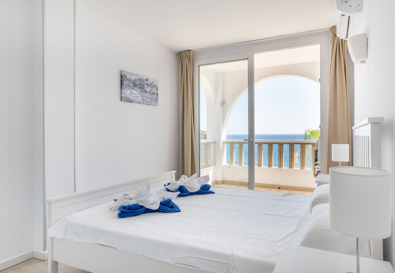 Apartahotel en Portocolom - Apartamento  con vistas al mar 1