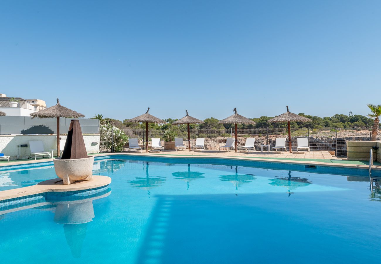 Apartahotel en Portocolom - Apartamento  con vistas al mar 1