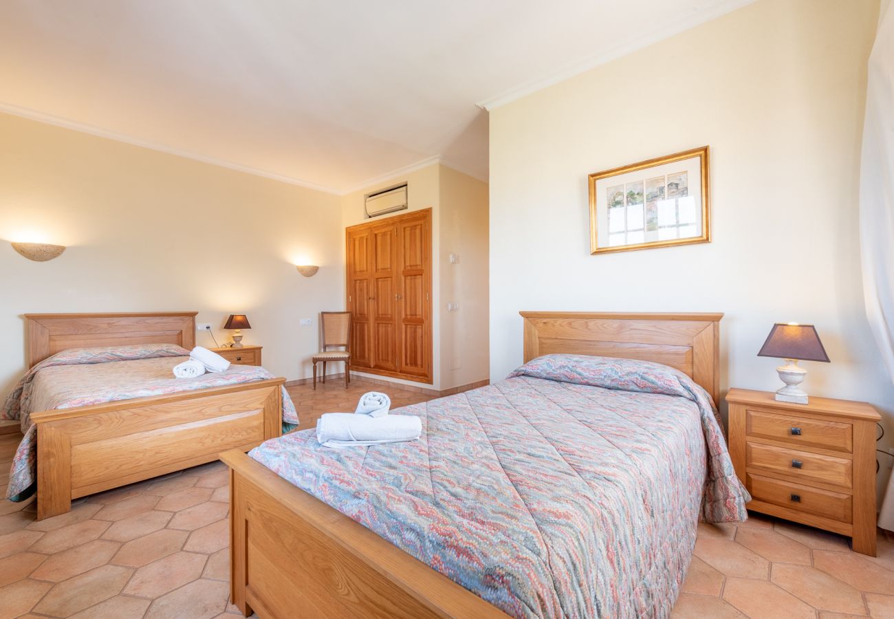 Villa en Es Llombards - Finca Sa Bassa des Castellet
