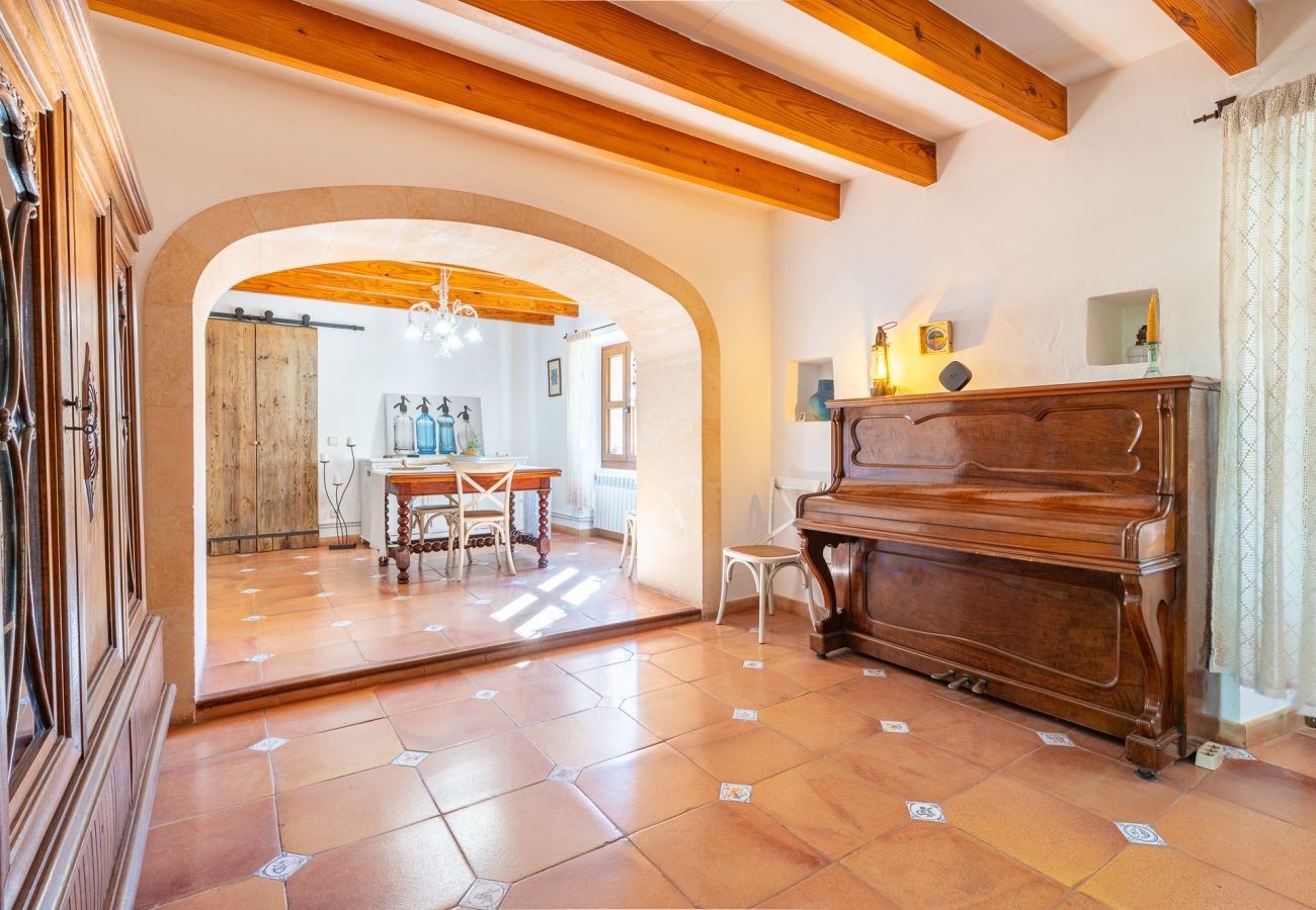 Finca en Cas Concos - Finca Can Quadrat by Mallorca House Rent
